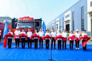 發(fā)車！1000t“鋼鐵巨獸”，助力長(zhǎng)江中上游最大規(guī)模碼頭建設(shè)